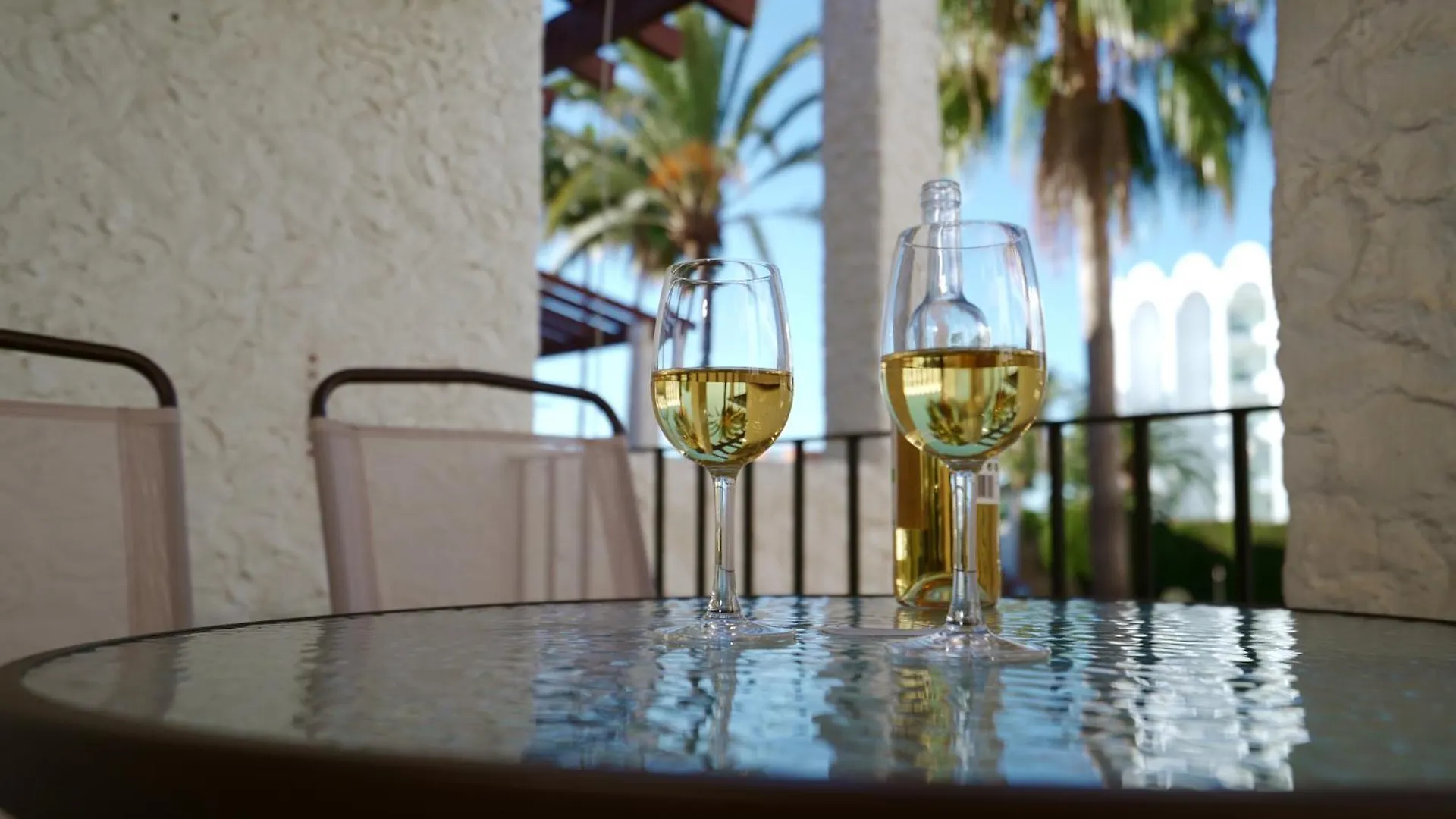 Sunstay Relax Rio Marina Beach Nerja Spain