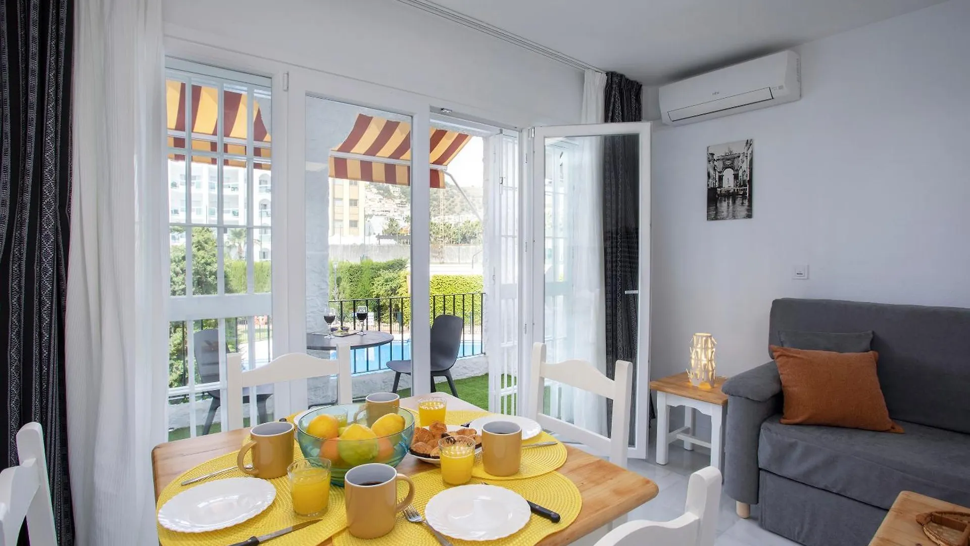 Sunstay Relax Rio Marina Beach Nerja Apartamento